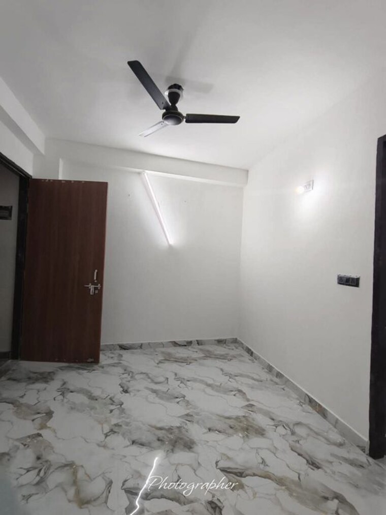 Room, saket 1 Bedroom 500 Sq.Ft. Apartment In Saket Delhi 10002586