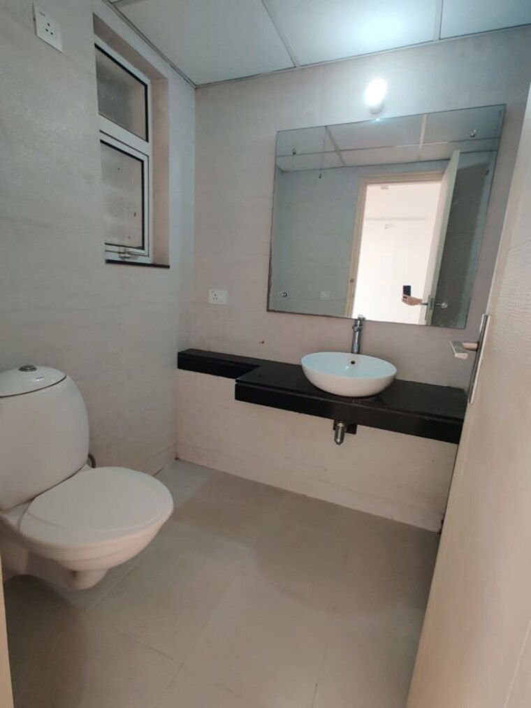 Bathroom, ansal-sushant-estate 3 Bedroom 1340 Sq.Ft. Apartment In Sector 52 Gurgaon 10002599