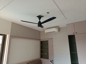 Room in 3 BHK Apartment at Kanakia Silicon Valley, Powai – for Rent