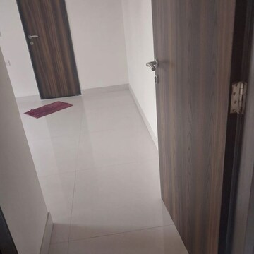 Building Lobby in 1 BHK Apartment at Sheth Avante, Mumbai Central Suburbs – for Rent