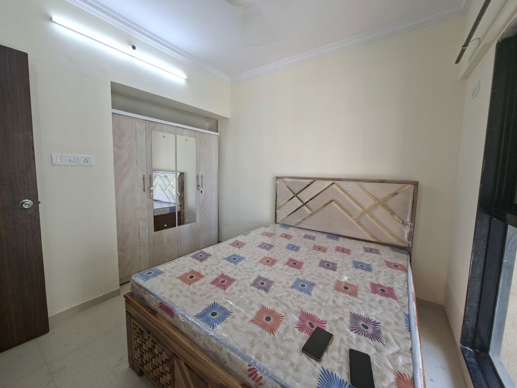 1 BHK + Extra Room 425 Sq.Ft. Apartment in Raunak Bliss