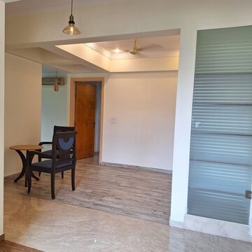 Room in 3.5 BHK Apartment at Hiranandani Garden Ambrossia, Powai – for Rent