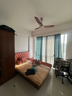 2 BHK + Pooja Room,Servant Room,Extra Room Apartment For Rent in Guardian Eastern Meadows