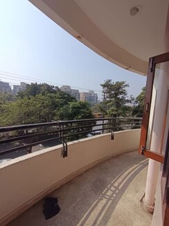 2 BHK + Pooja Room Builder Floor For Rent in RWA Apartments Sector 40