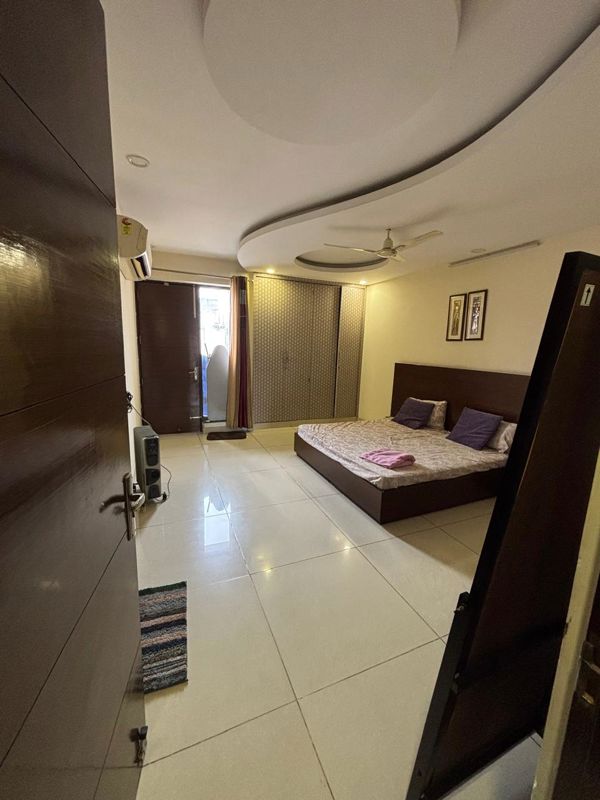 2 BHK Builder Floor For Rent in Shivaji Nagar