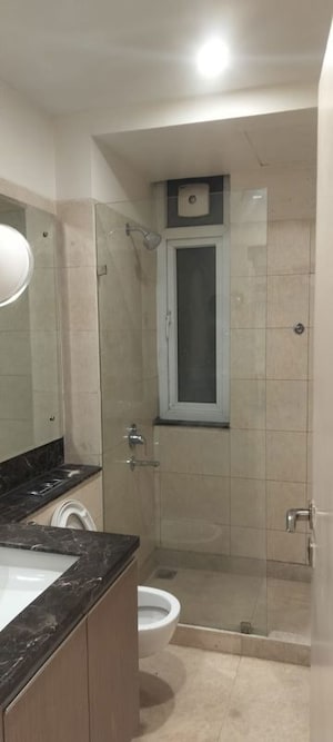 Bathroom in 3.5 BHK Apartment at DLF The Ultima, Sector 81 – for Rent