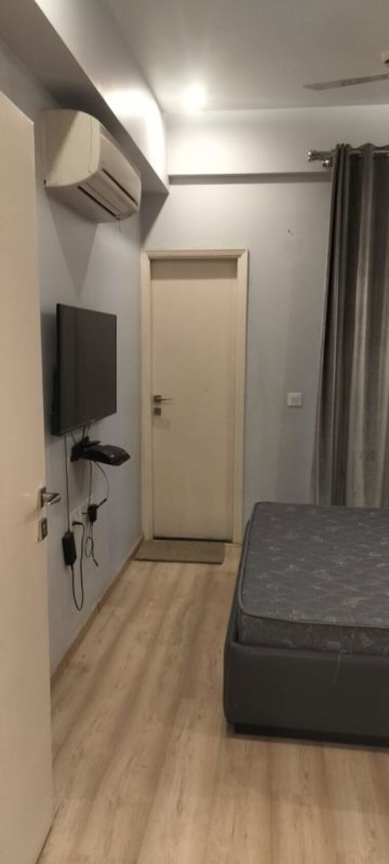 Bathroom, dlf-the-ultima 3.5 Bedroom 2132 Sq.Ft. Apartment In Sector 81 Gurgaon 10002663