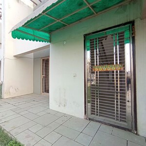 Building Lobby in 4 BHK Villa at Vatika Signature Villas, Sector 82 – for Rent