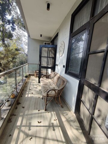 Balcony in 3 BHK Builder Floor at South City 1 – for Rent