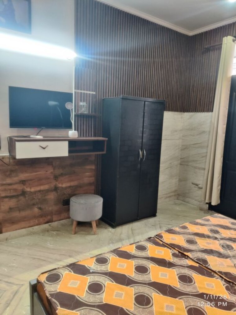 Room, south city 1 3 Bedroom 2500 Sq.Ft. Builder Floor In South City 1 Gurgaon 10002669