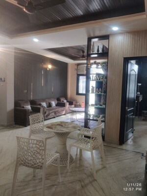 Living Room in 3 BHK Builder Floor at South City 1 – for Rent