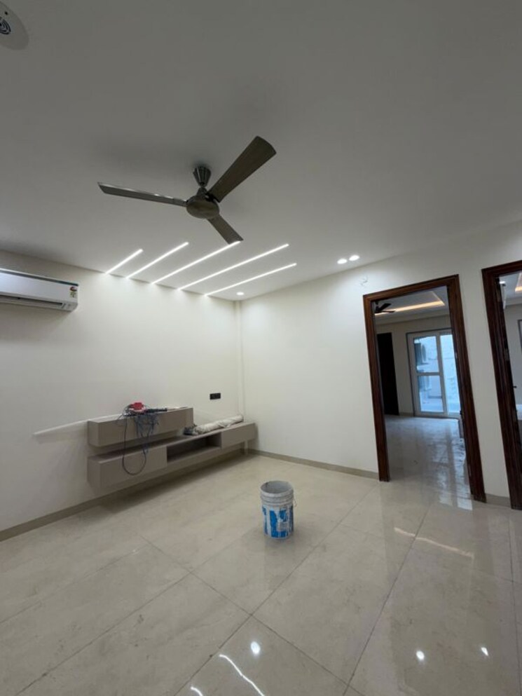 undefined, sector 14 3 Bedroom 2200 Sq.Ft. Builder Floor In Sector 14 Gurgaon 10002672