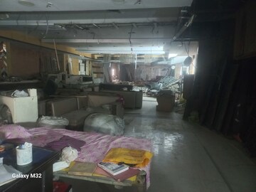  Showroom For Rent in Moti Nagar