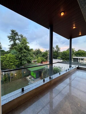 Balcony in 3 BHK Builder Floor at Panchsheel Enclave – for Sale
