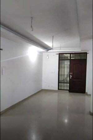 Room in 2 BHK Apartment at Amna Rolex Estate, Faizabad Road – for Rent