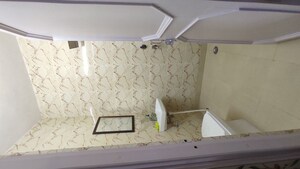 Bathroom in 1 BHK Builder Floor at Old Rajinder Nagar – for Rent