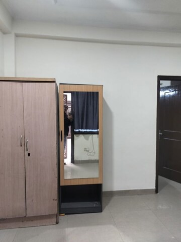Room in 2 BHK Builder Floor at Neb Sarai – for Rent