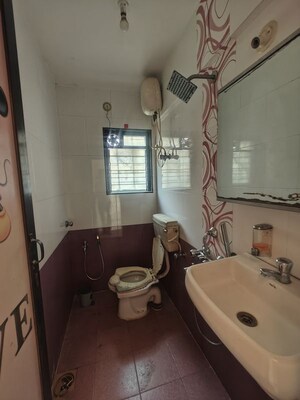 Team Area in 2 BHK Apartment at Badri Kedar Building, Seawoods Sector 40 – for Rent