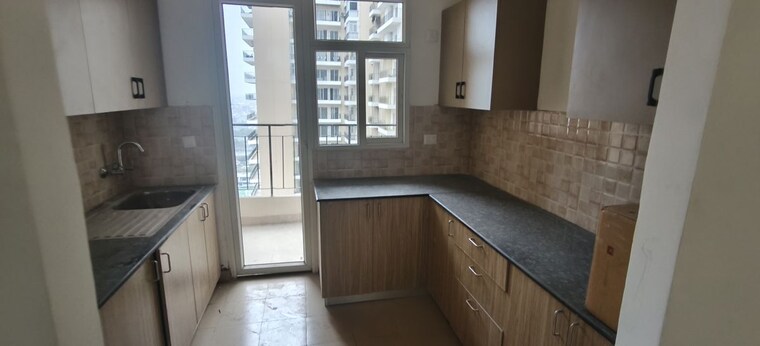 Kitchen, amrapali-crystal-homes 3 Bedroom 1700 Sq.Ft. Apartment In Sector 76 Noida 10002741