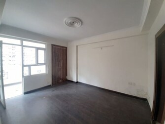1 BHK 585 Sq.Ft. Apartment in Amrapali Dream Valley