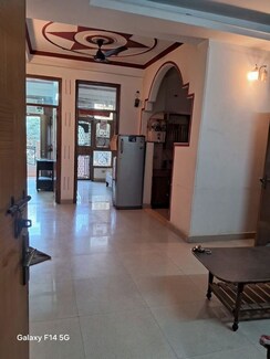 1 BHK + Extra Room Builder Floor For Rent in Shanti Plaza Vaishali