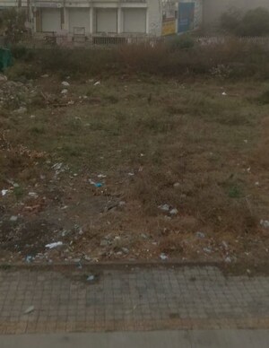  Plot For Sale in Kanadiya