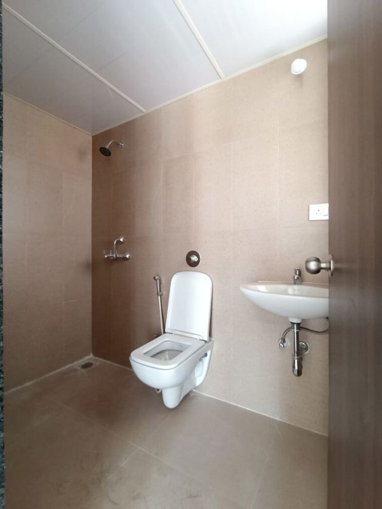Bathroom, runwal-my-city 2 Bedroom 549 Sq.Ft. Apartment In Dombivli East Thane 10002777