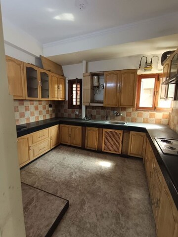 Kitchen in 2 BHK Builder Floor at RWA Residential Society Sector 46, Sector 46 – for Rent