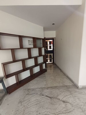 Room in 2 BHK Builder Floor at RWA Residential Society Sector 46, Sector 46 – for Rent