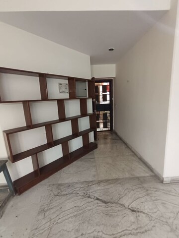 Room in 2 BHK Builder Floor at RWA Residential Society Sector 46, Sector 46 – for Rent