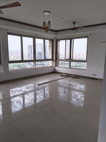 Room in 3 BHK Builder Floor at RWA Residential Society Sector 46, Sector 46 – for Rent