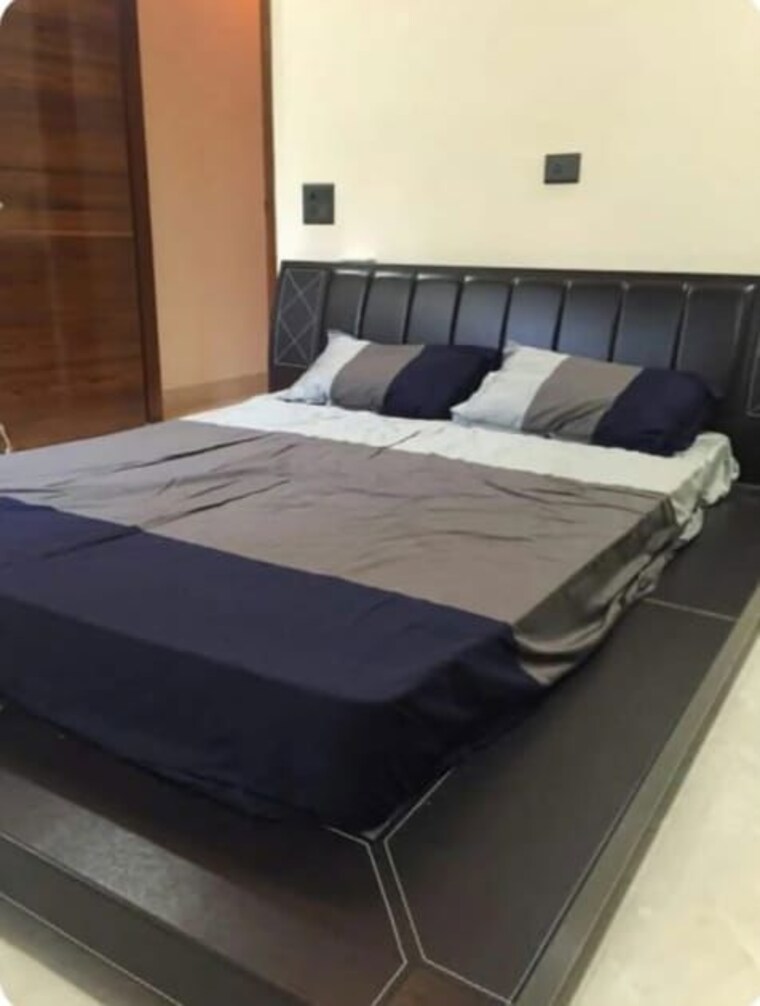 Bedroom, greater kailash 2 Bedroom 180 Sq.Yd. Builder Floor In Greater Kailash Delhi 10002797