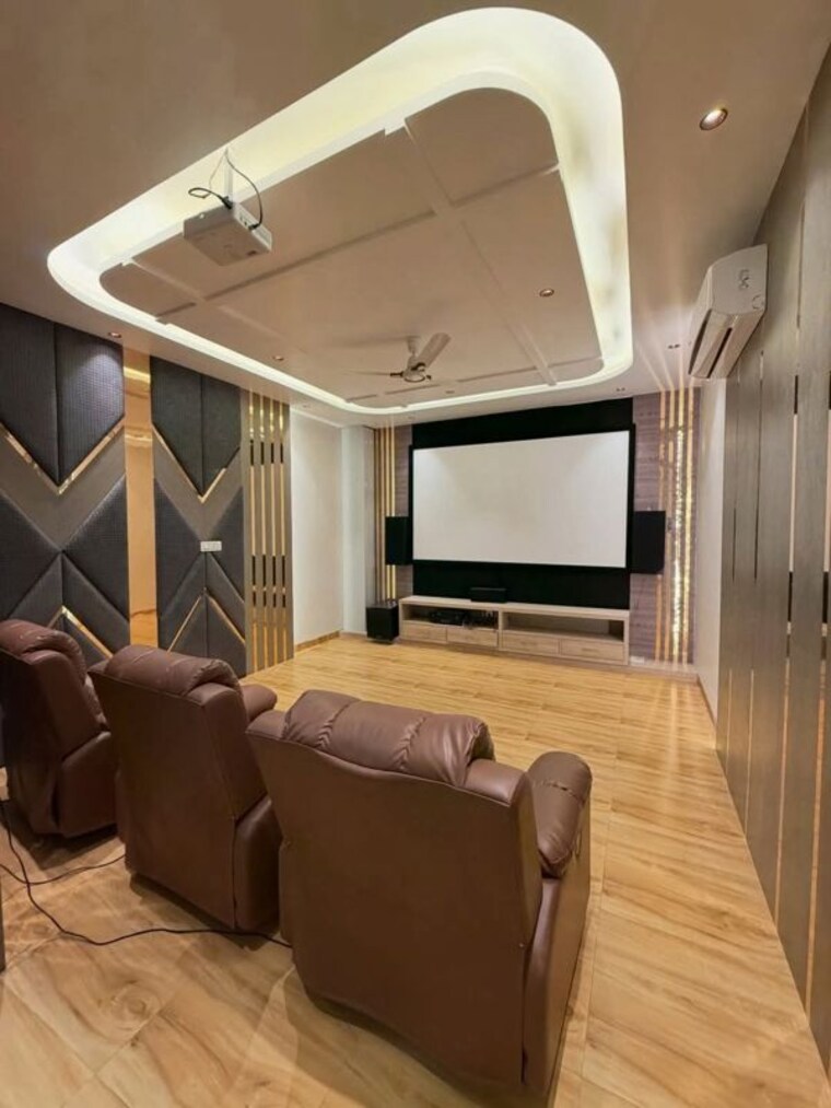 Master Bedroom, vaishali nagar 5 Bedroom 200 Sq.Yd. Independent House In Vaishali Nagar Jaipur 10002730