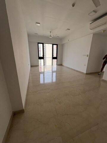 2 BHK Apartment For Rent in Lodha The Park, Worli