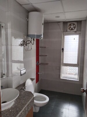 Bathroom in 1 BHK Builder Floor at RWA Residential Society Sector 46, Sector 46 – for Rent