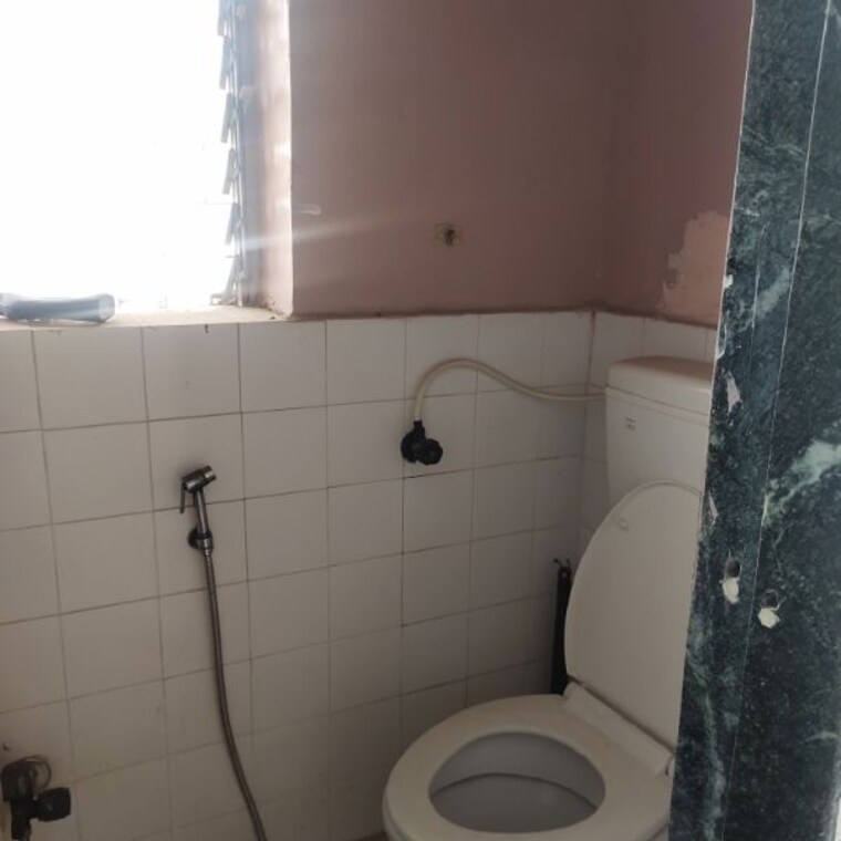 Attached Bathroom, janki-kutir 1 Bedroom 520 Sq.Ft. Apartment In Bangur Nagar Mumbai 9529776