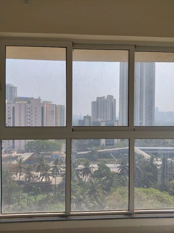 Room in 1.5 BHK Apartment at Sheth Avante, Kanjurmarg West – for Rent