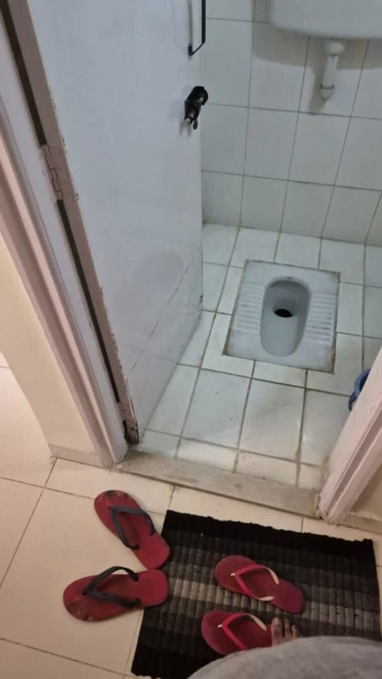 Bathroom, sundar-sankul-apartment-hadapsar 1 Bedroom 650 Sq.Ft. Apartment In Hadapsar Pune 10002802