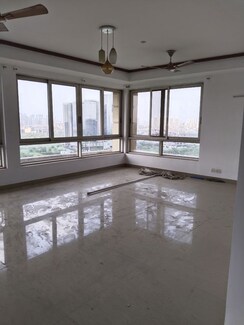 3 BHK + Study Room Builder Floor For Rent in RWA Residential Society Sector 46