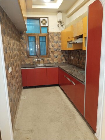 Bedroom in 6+ BHK Villa at RWA Residential Society Sector 46, Sector 46 – for Rent