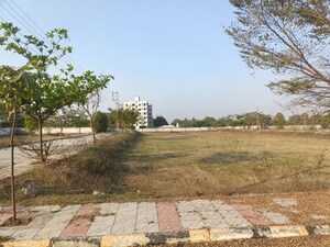  Plot For Sale in Shamirpet