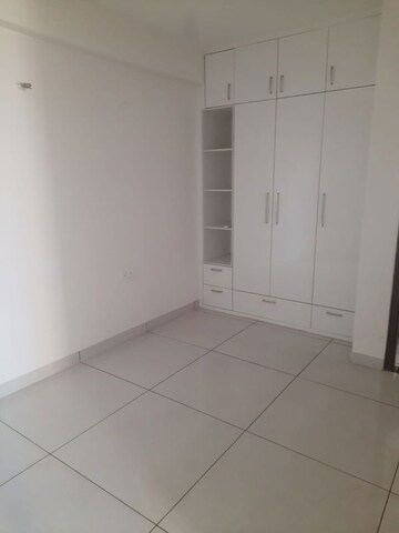 Bathroom in 3 BHK Apartment at Allwin El Spazia, Sanauli – for Rent