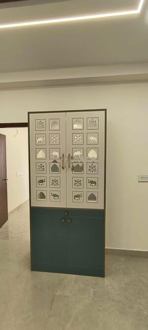 Furnished Amenities in 3 BHK Apartment at Aurobindo Kohinoor, Serilingampally – for Rent