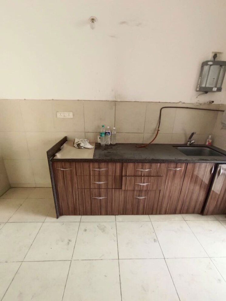 Kitchen, mahindra-royale 2 Bedroom 1100 Sq.Ft. Apartment In Pimpri Pune 9977472