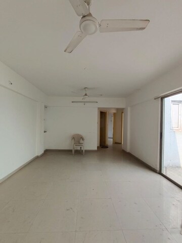 Room in 2 BHK Apartment at Mahindra Royale, Pimpri – for Sale