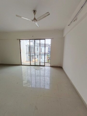 Room in 2 BHK Apartment at Mahindra Royale, Pimpri – for Sale