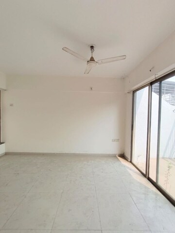 Room in 2 BHK Apartment at Mahindra Royale, Pimpri – for Sale