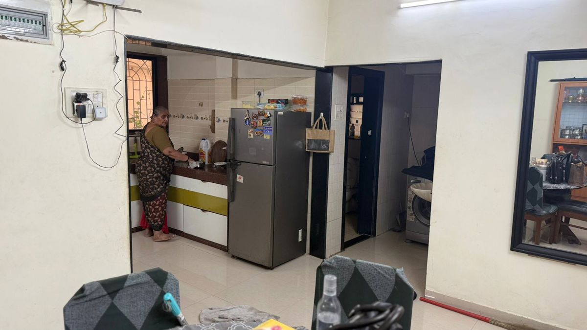 2 BHK + Pooja Room Apartment For Rent in Seawoods Sector 50