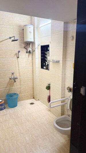 Master Bedroom in 2 BHK Apartment at Seawoods Sector 50 – for Rent