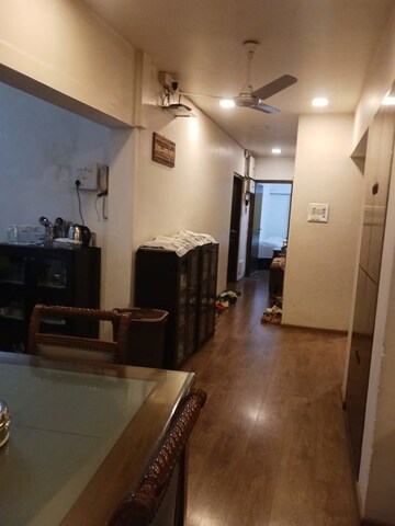  5 BHK Apartment at Vaibhav Apartments, Dadar West – for Sale